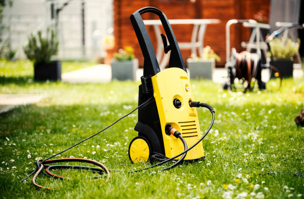 Best Spring Cleaning  in Wallburg, NC